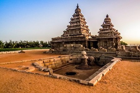 Chennai-to-Mahabalipuram-Car-Rental